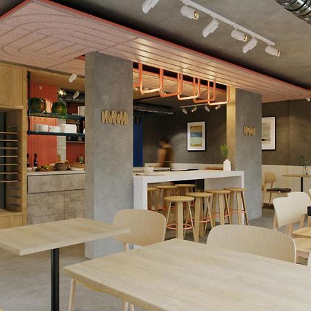 Ibis Budget ポンティヴィ エクステリア 写真