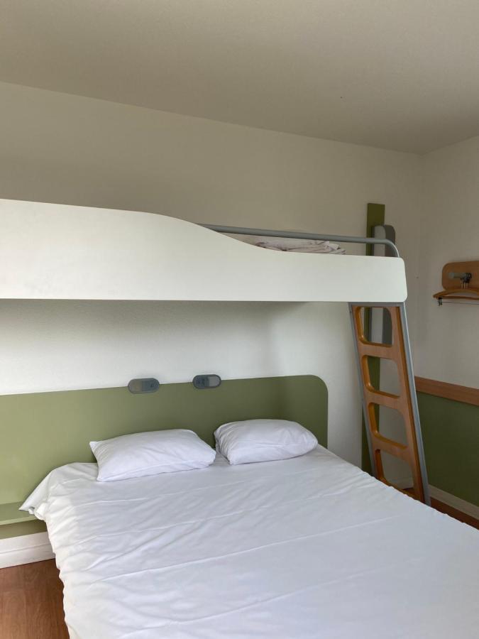 Ibis Budget ポンティヴィ エクステリア 写真