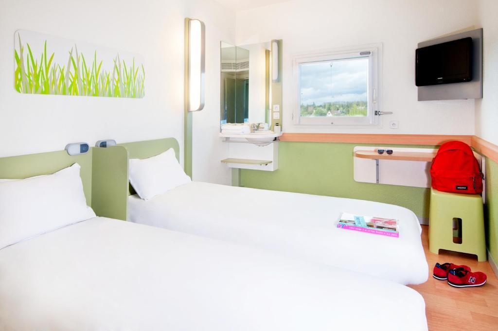 Ibis Budget ポンティヴィ 部屋 写真
